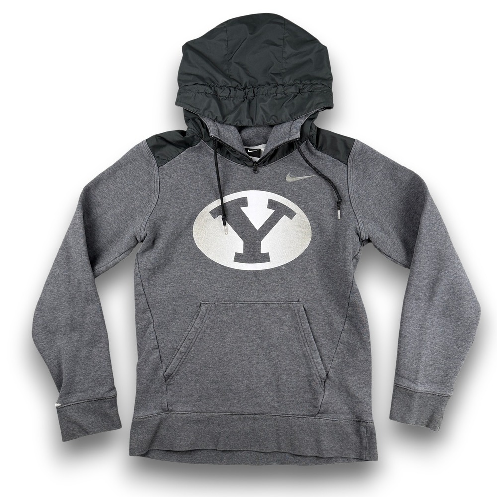 Nike BYU Cougars Hoodie Mens S‎ Gray BYU Logo Fleece Partial Zip Neck Pullover